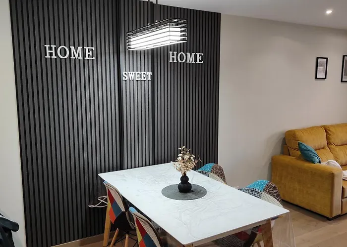 Schoene Mit Pool Und Parking, 50m Zum Strand, Spanien Torrevieja