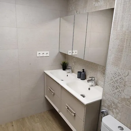 Schoene Mit Pool Und Parking, 50m Zum Strand, Spanien * 또레비에하